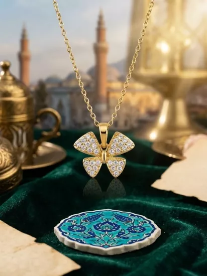 Gold Renk Çelik Kolye