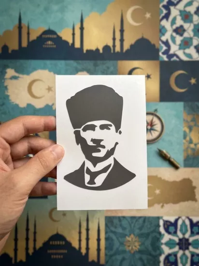 Atatürk Portre Gümüş Vinil Sticker (12,5 x 8,5 cm)